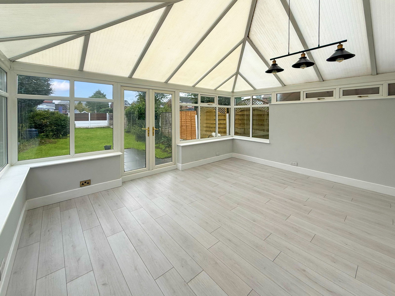 Semi Detached House for sale in Preston, Brownedge Road, Lostock Hall, Preston, PR5 5AD