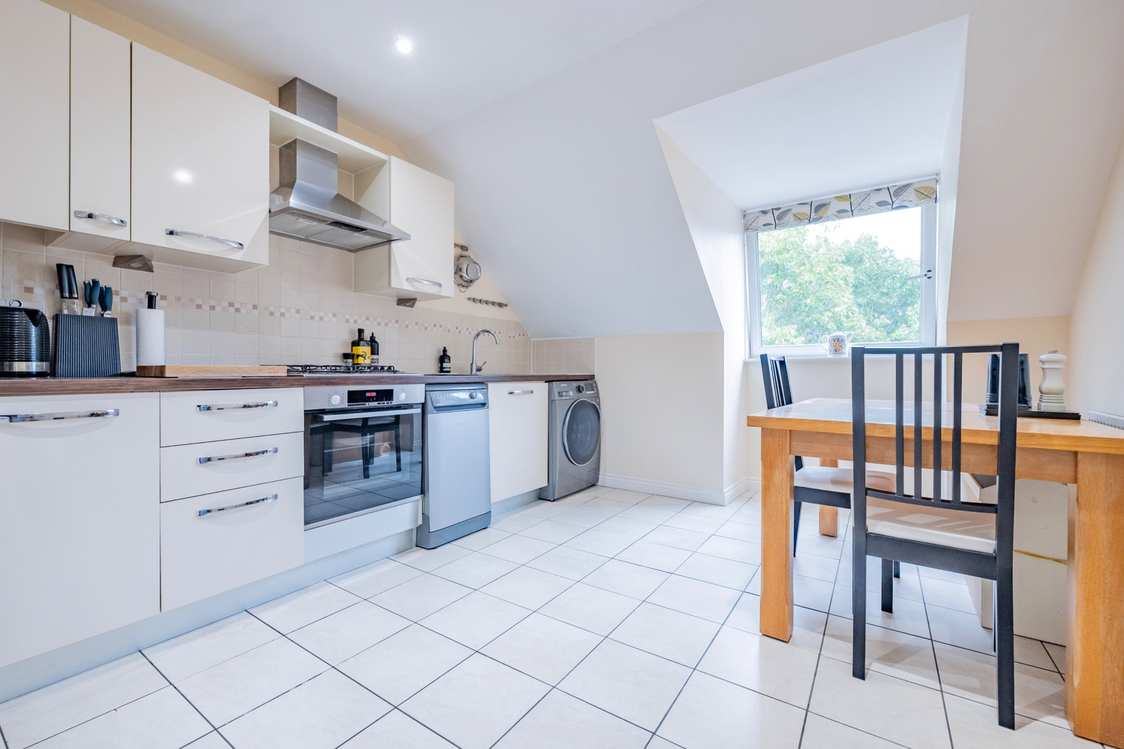 Maisonette for sale in Tunbridge Wells, Addison Road, Tunbridge Wells, TN2 3GG