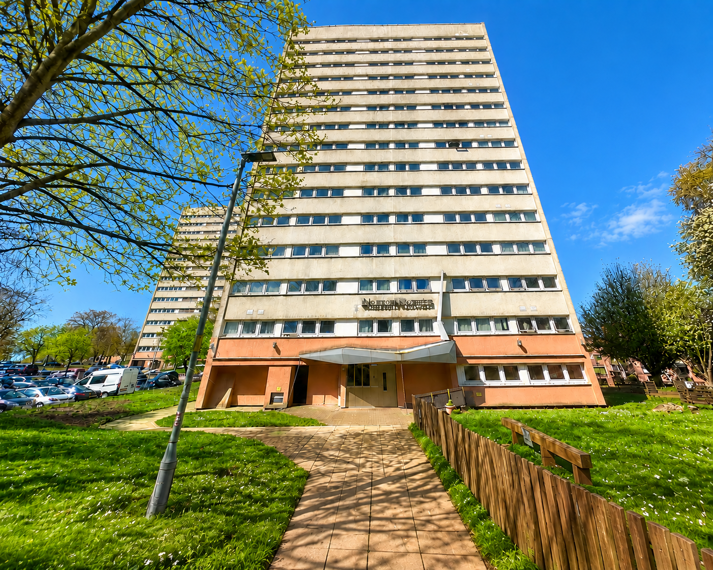 Flat for sale in Birmingham, Civic Close, Birmingham, B1 2NN