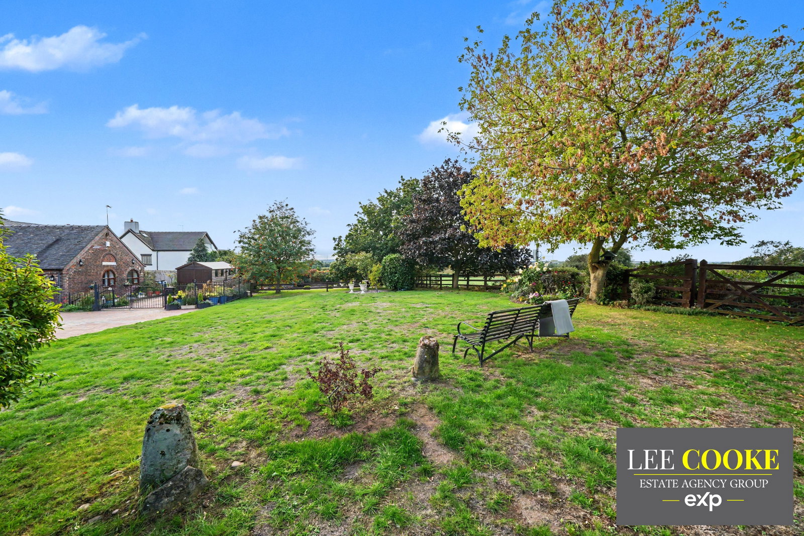 Semi Detached Bungalow for sale in Wolverhampton, Williams Court, Church Road, Shareshill, Wolverhampton, WV10 7JY