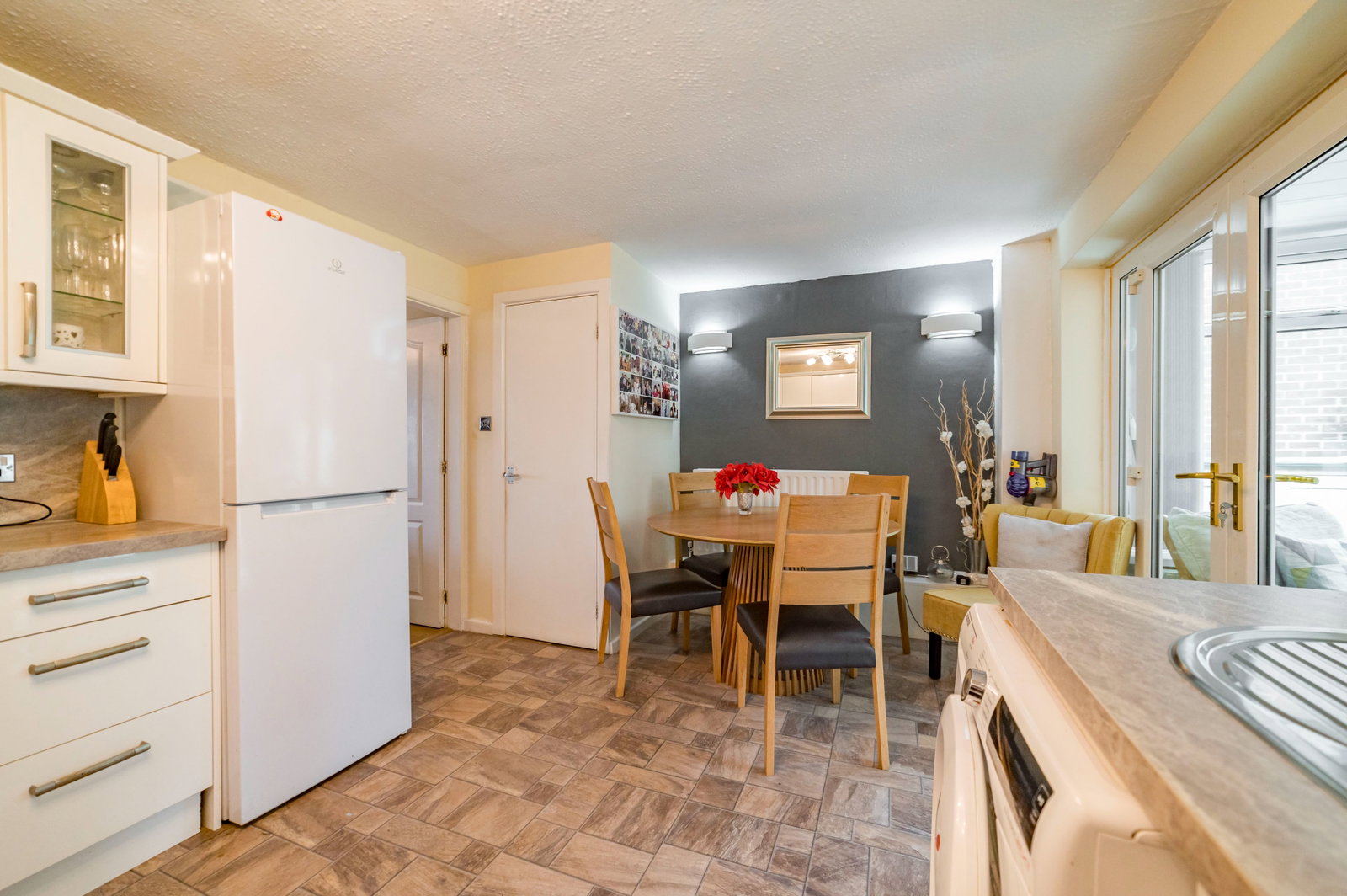Semi Detached House for sale in Heywood, Higher Lomax Lane, Summit, 858 m²