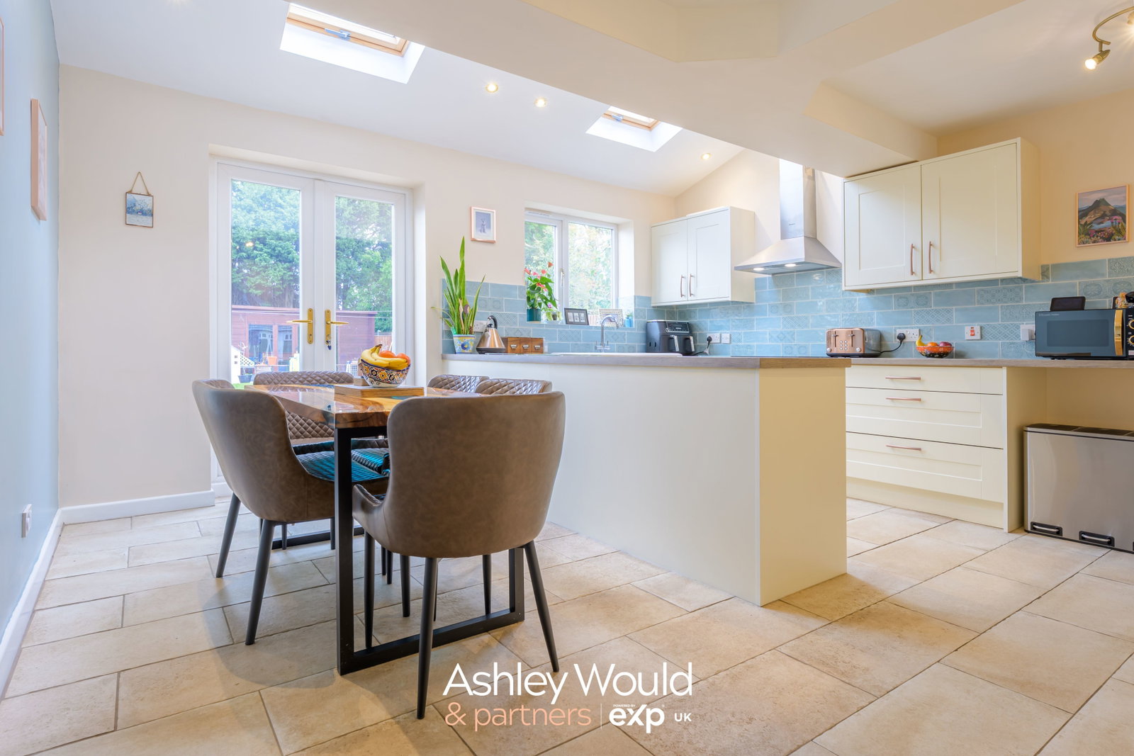 Semi Detached House for sale in Oldbury, Apsley Road, Oldbury, B68