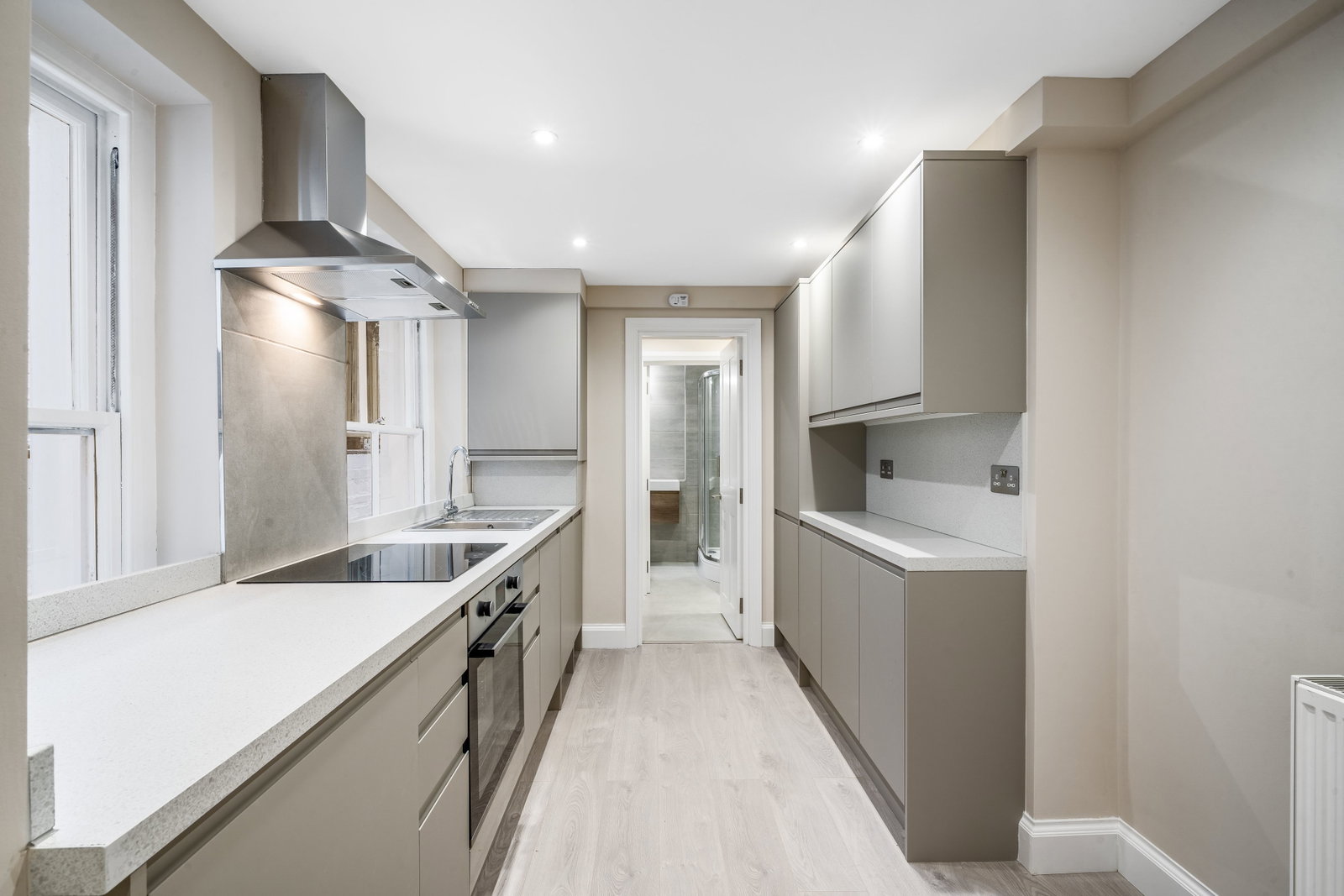 Flat for sale in London, Gordon Place, London, W8 4JE, 681 m²