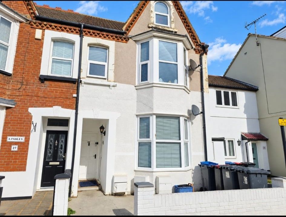Flat for sale in Herne Bay, Mortimer Street, Herne Bay, CT6 5PJ
