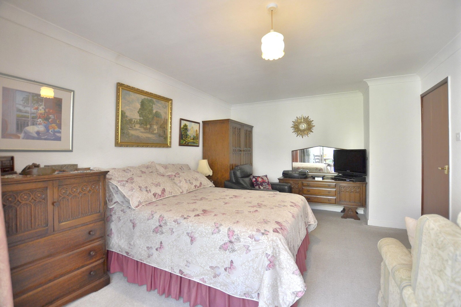 Semi Detached Bungalow for sale in Gloucester, Stamps Meadow, Longford, Gloucester, GL2 9DR