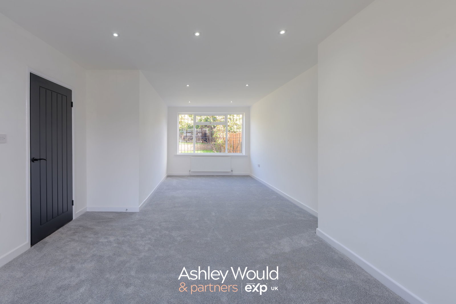 Semi Detached House for sale in Rowley Regis, Wendover Road, Rowley Regis, B65 8LL