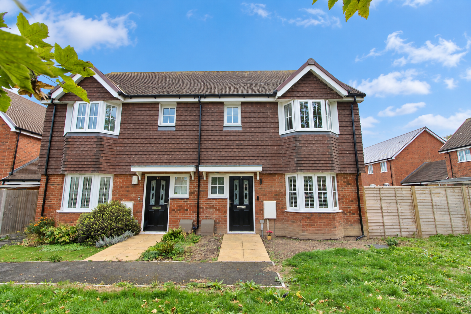 Semi Detached House for sale in Margate, Gap Road, Margate, 861 m²