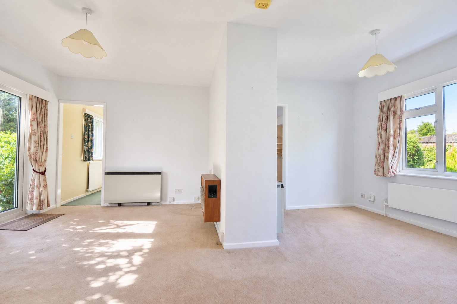 Semi Detached Bungalow for sale in Nottingham, Far Street, Bradmore, Nottingham, NG11 6PF
