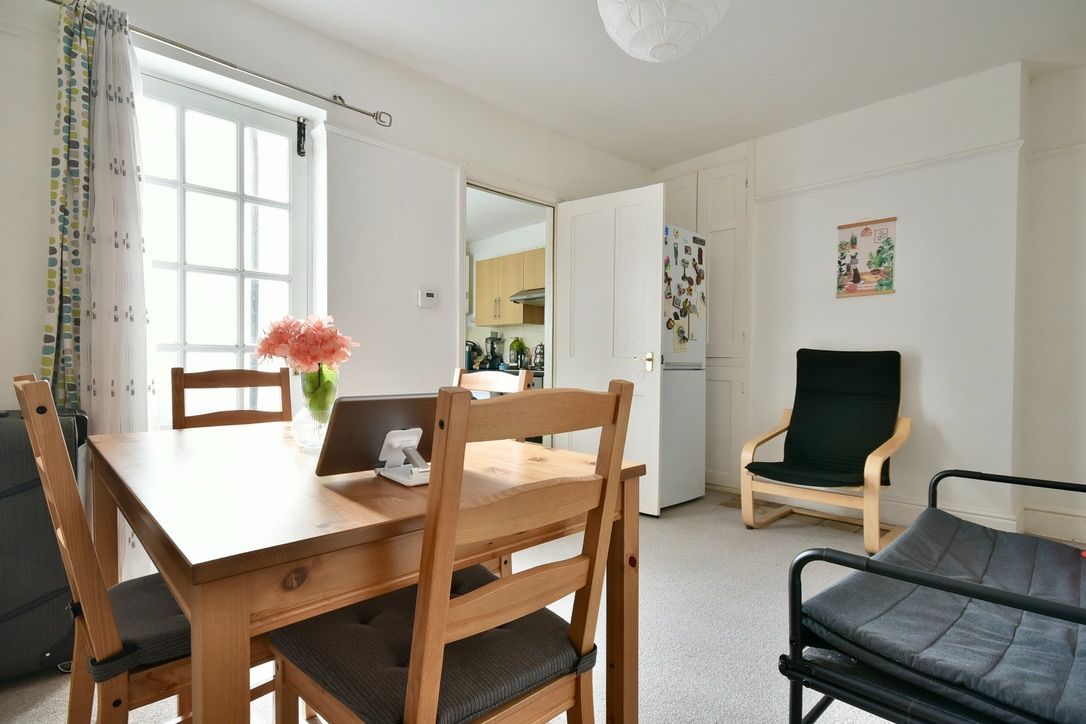 End Of Terrace House for sale in Canterbury, New Street, Wincheap, Canterbury