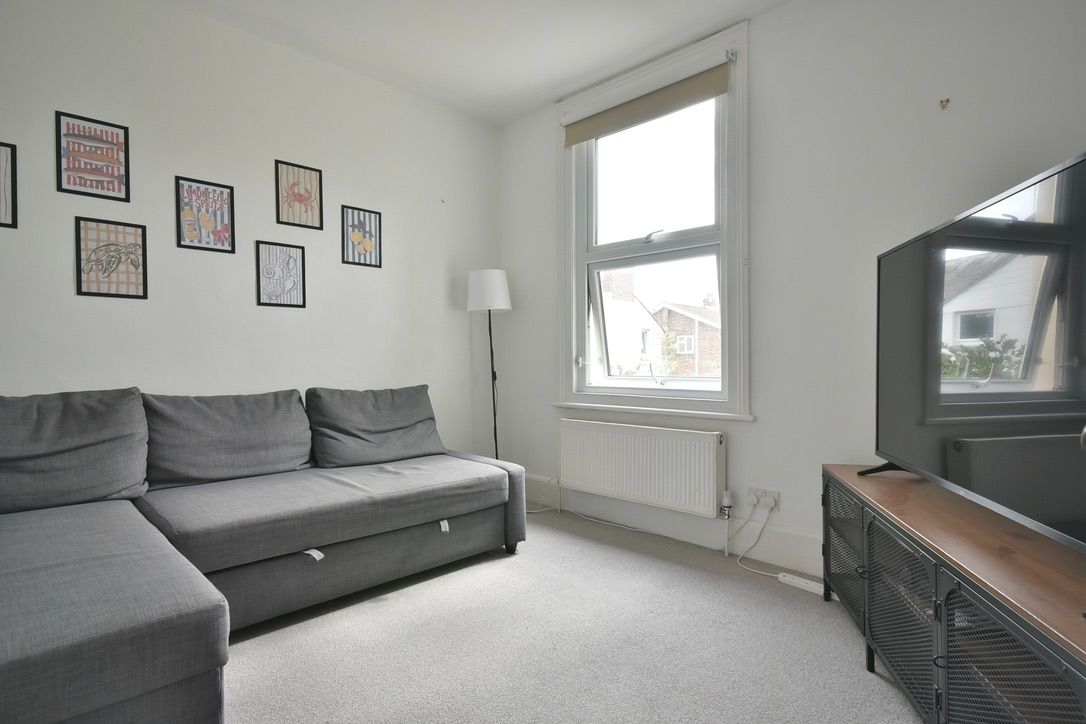End Of Terrace House for sale in Canterbury, New Street, Wincheap, Canterbury