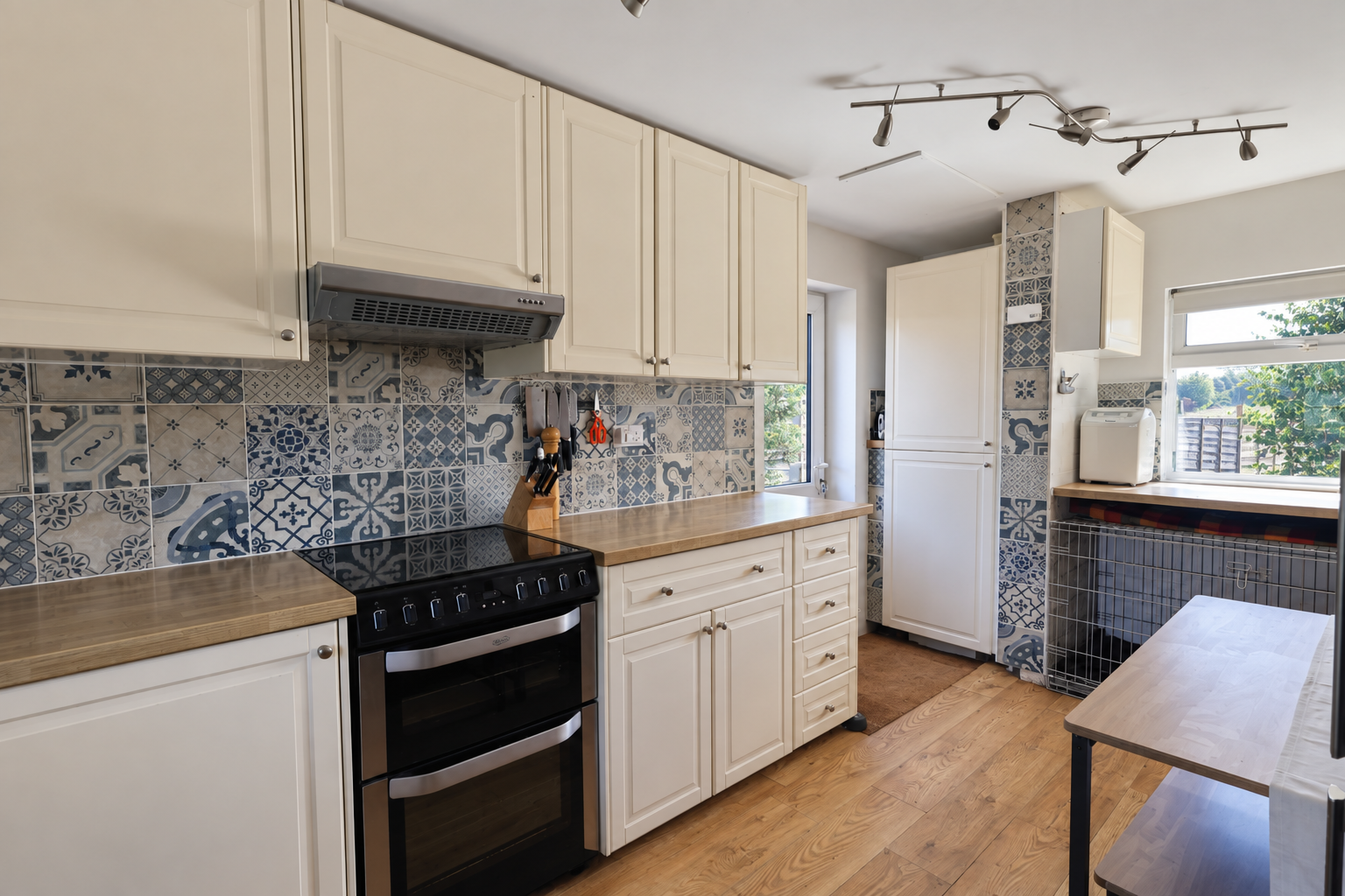 Semi Detached House for sale in Ross-on-wye, The Claytons, Bridstow, Ross-on-wye, HR9 6QD