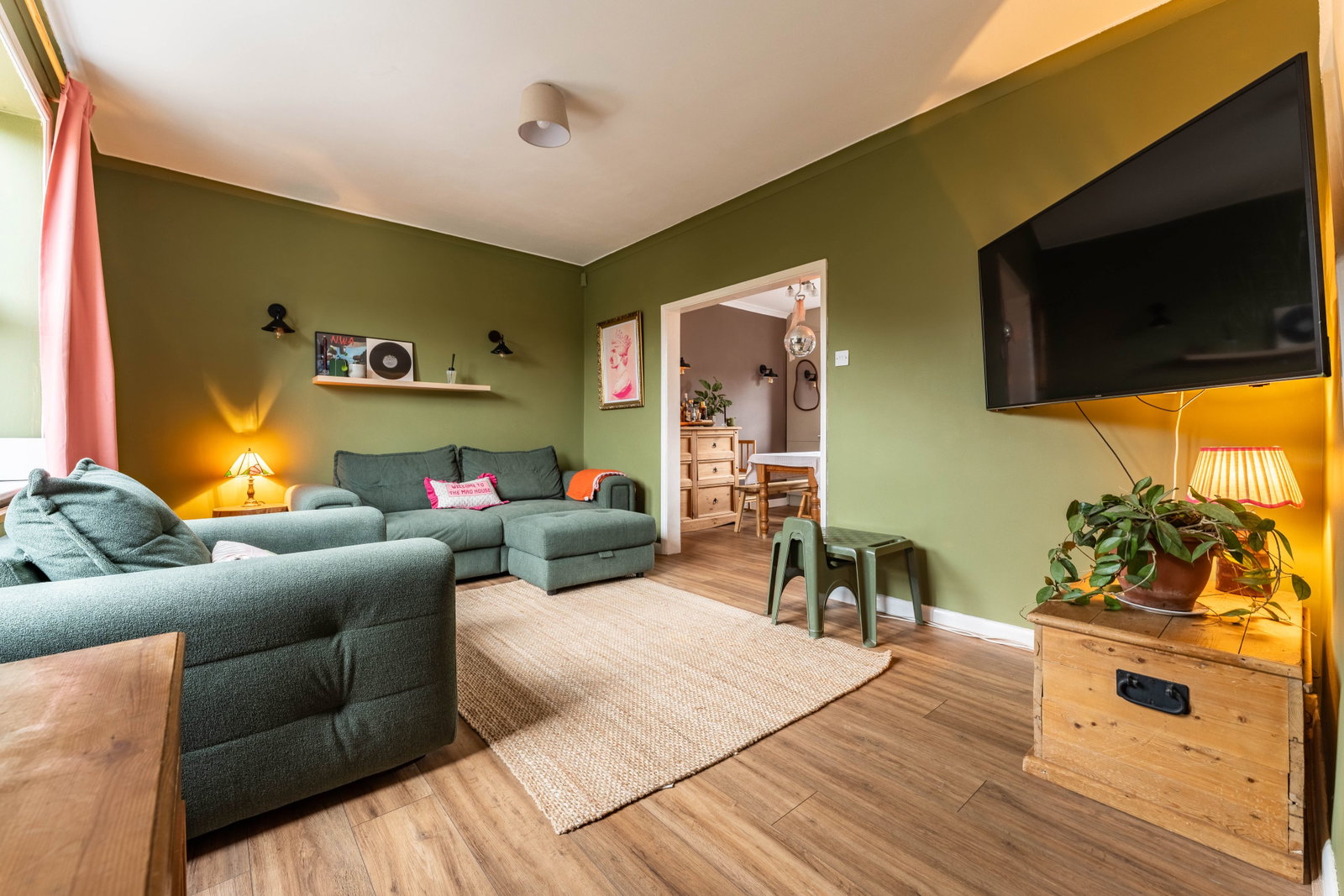 End Of Terrace House for sale in York, Wycliffe Avenue, York, YO10 3RH, 823 m²