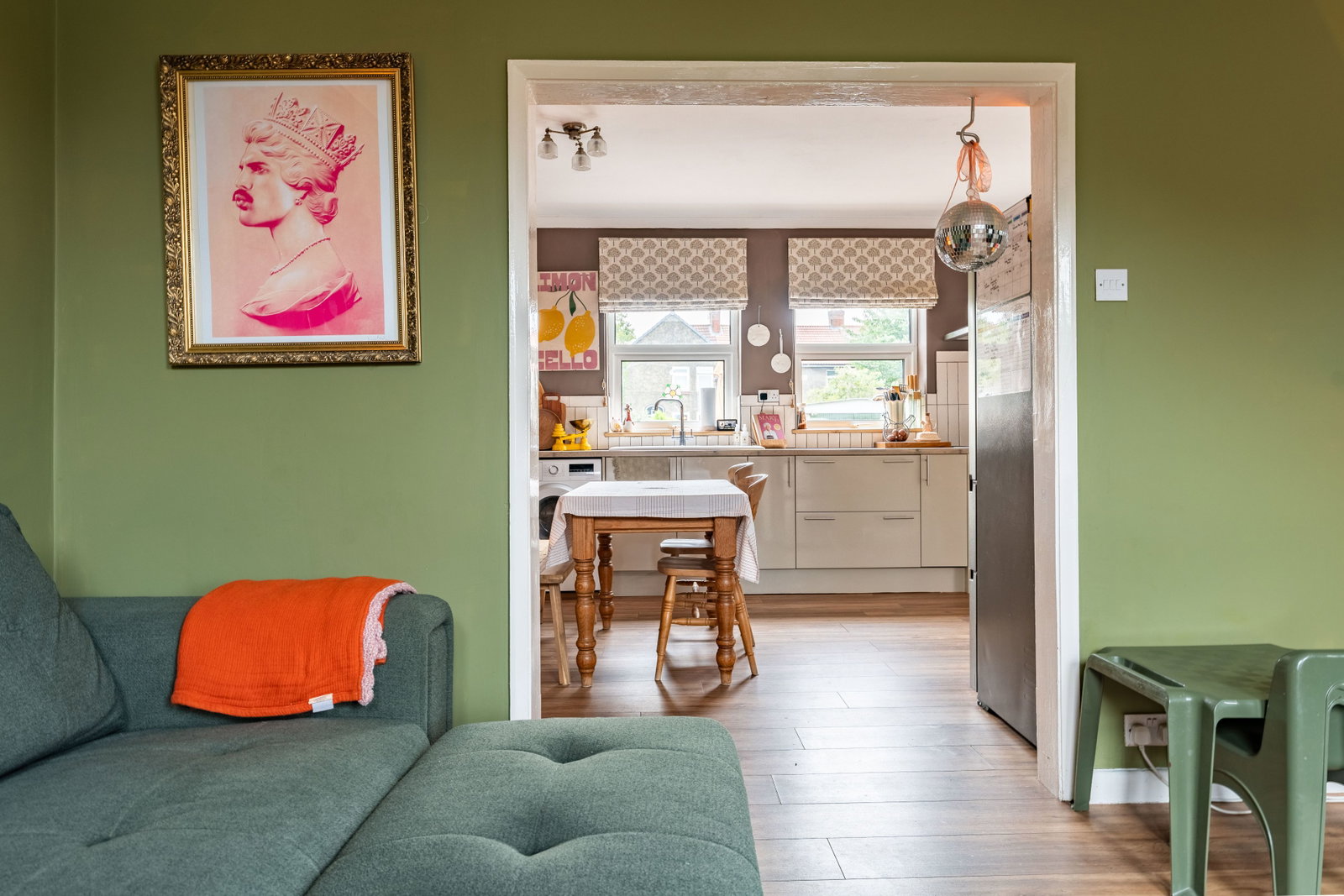 End Of Terrace House for sale in York, Wycliffe Avenue, York, YO10 3RH, 823 m²