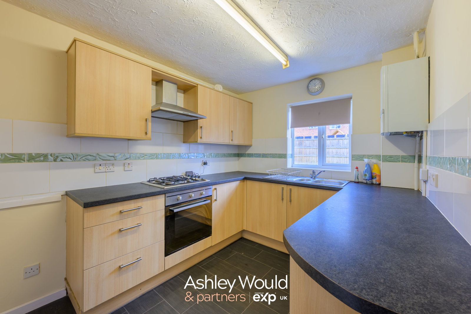 End Of Terrace House for sale in Cradley Heath, Wesley Close, Cradley Heath, B64 6QD