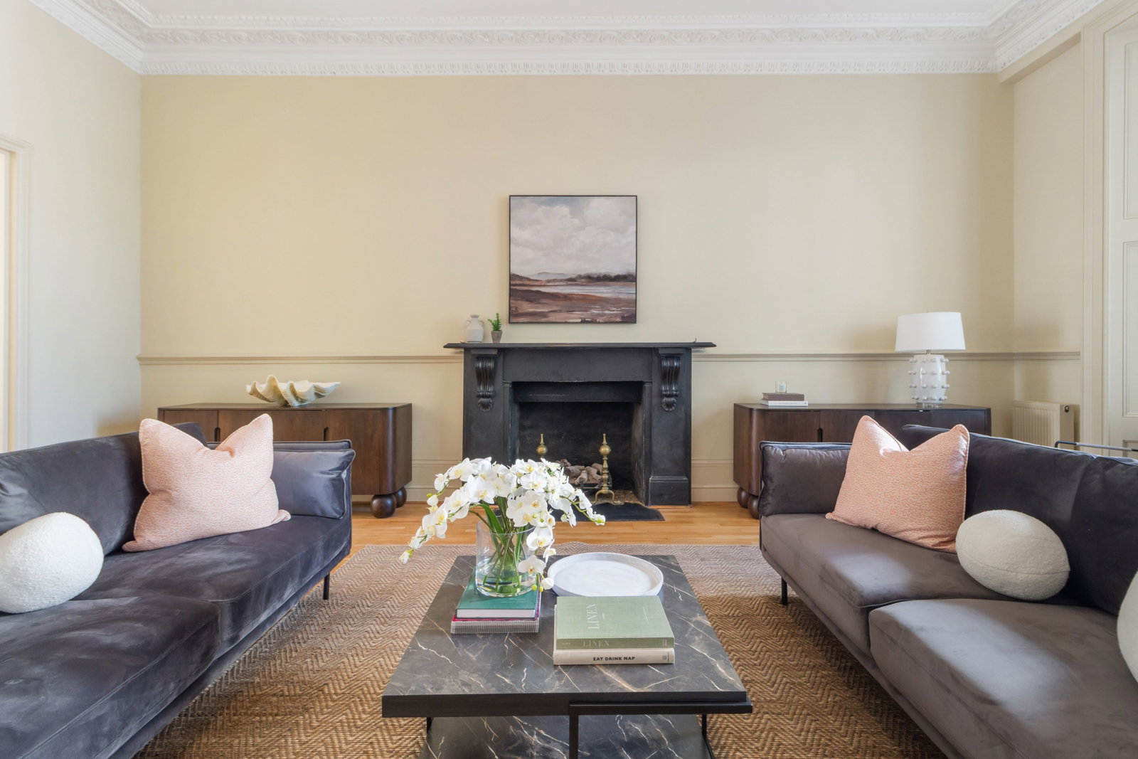 Apartment for sale in London, Cleveland Square, London, W2, 2554 m²