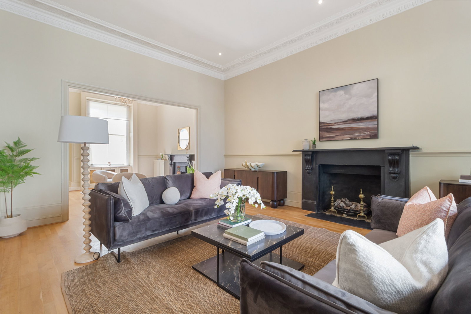 Apartment for sale in London, Cleveland Square, London, W2, 2554 m²