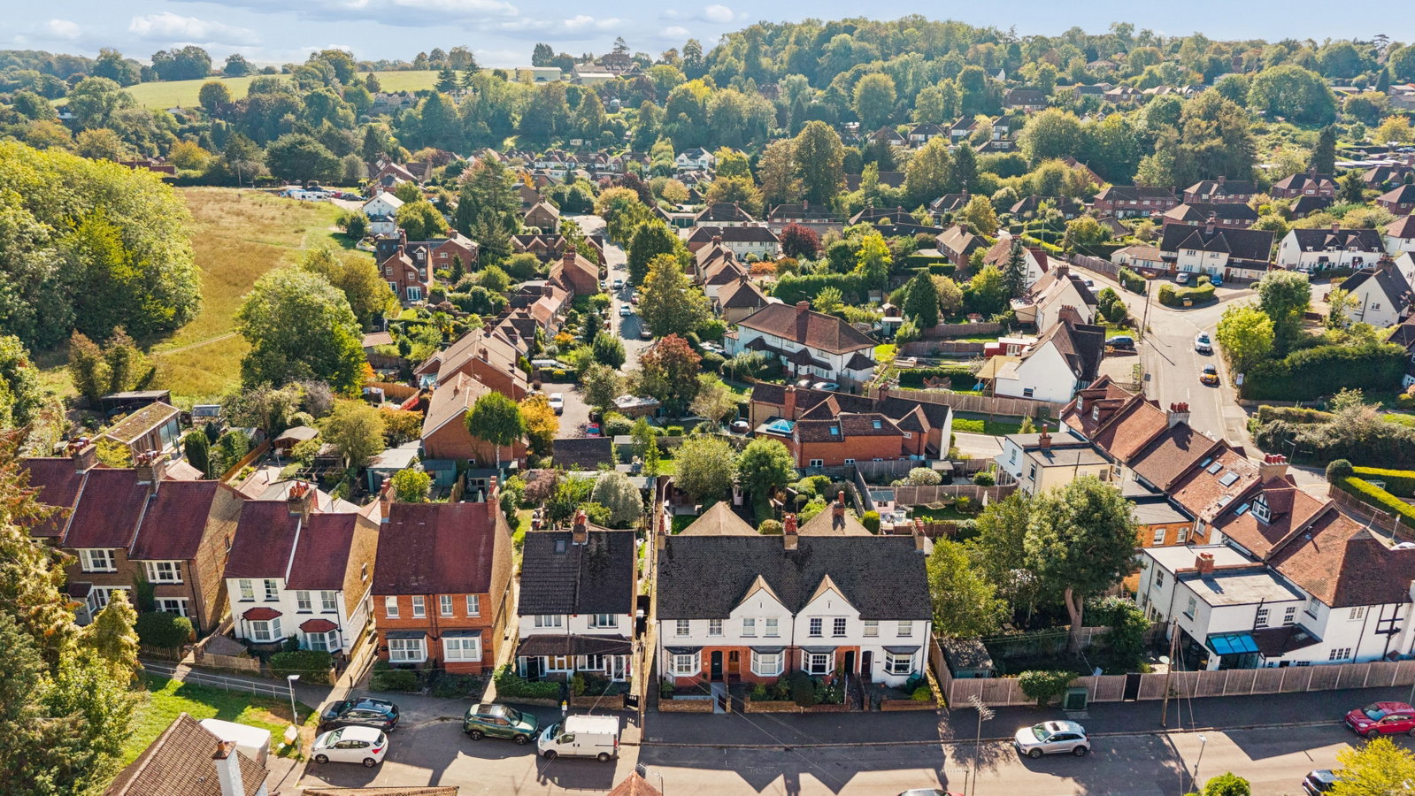 End Of Terrace House for sale in Rickmansworth, North Road, Chorleywood