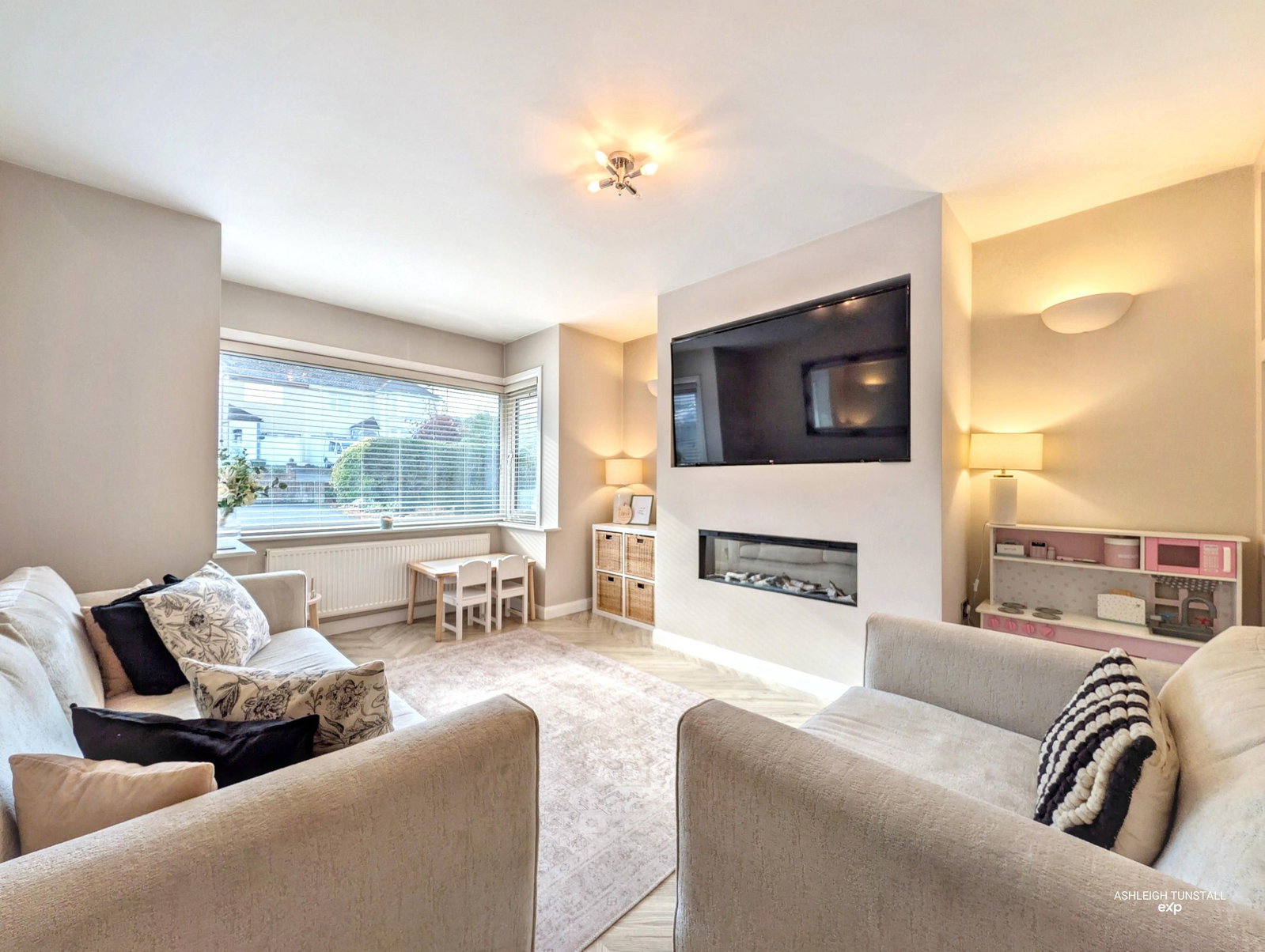 Semi Detached House for sale in Workington, Ashfield Road, Workington, CA14 3HT, 1081 m²