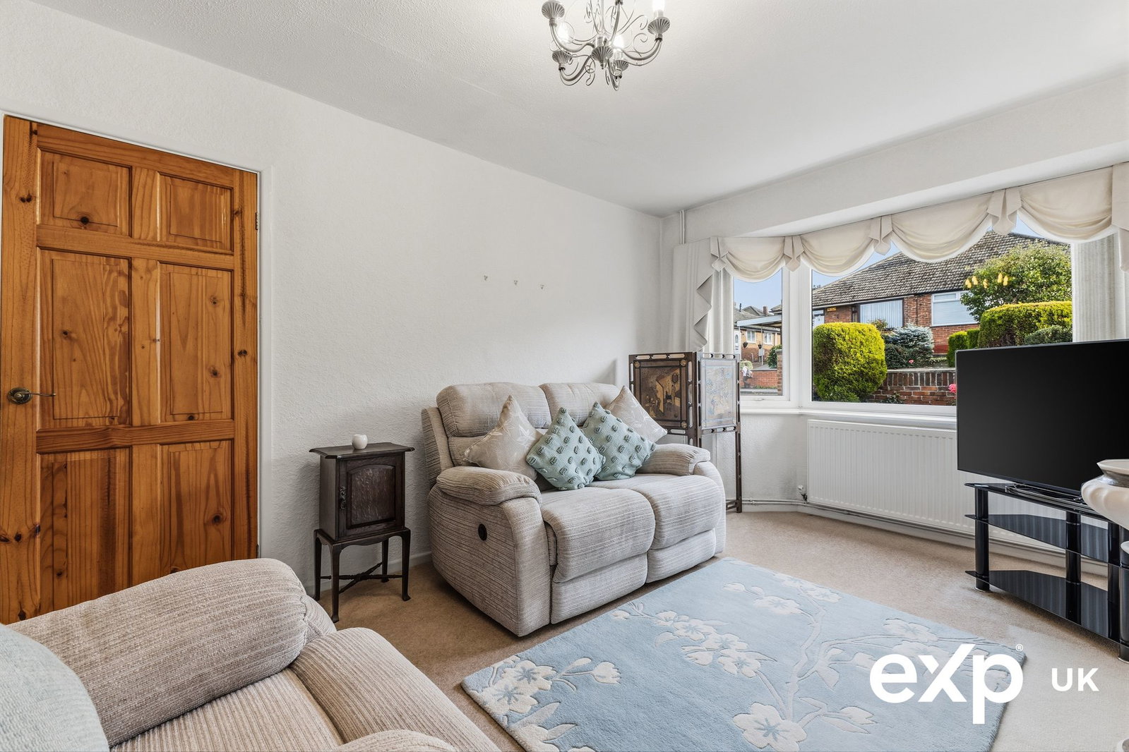 Semi Detached Bungalow for sale in Nottingham, Valetta Road, Arnold, Nottingham, NG5 7JW