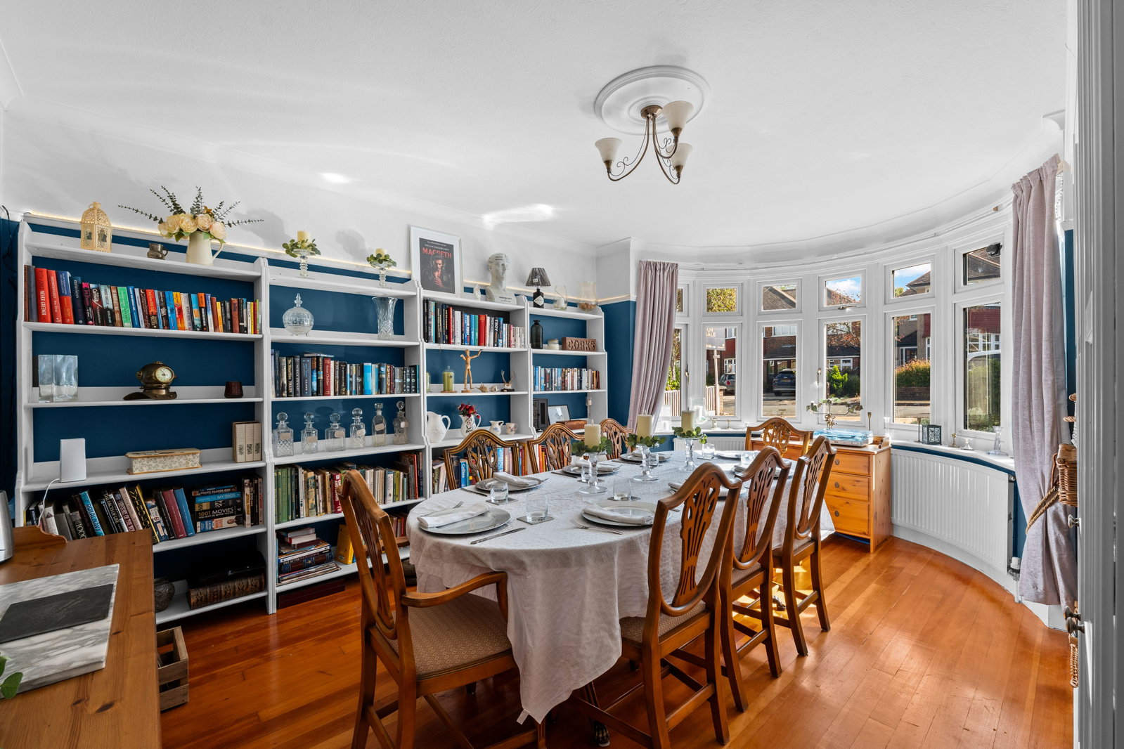 Detached House for sale in South Croydon, Langley Oaks Avenue, South Croydon, CR2 8DH