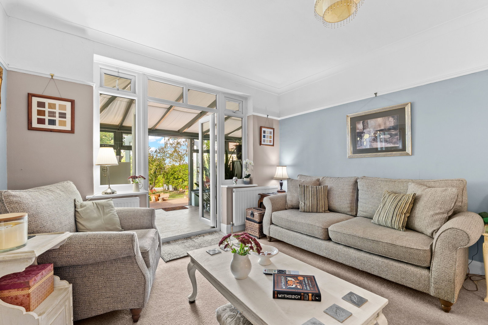 Detached House for sale in South Croydon, Langley Oaks Avenue, South Croydon, CR2 8DH