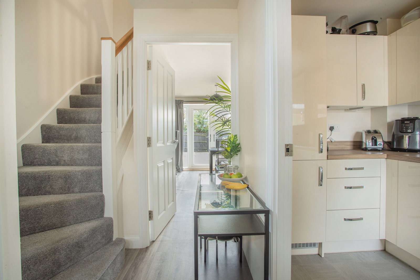 Semi Detached House for sale in Calne, Dew Way, Calne