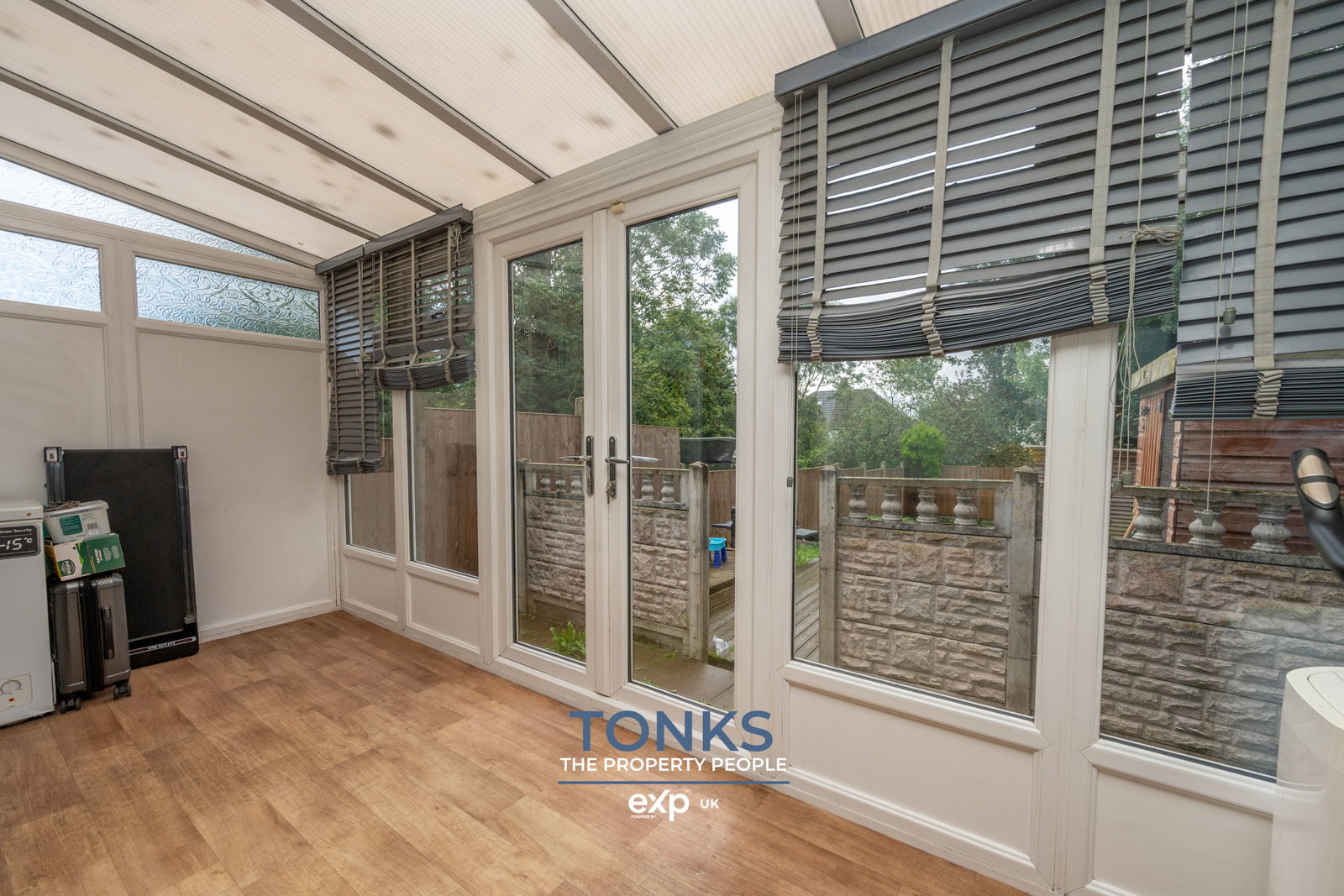 Semi Detached House for sale in Oldbury, Park Road, Tividale, Oldbury, B69 1LP