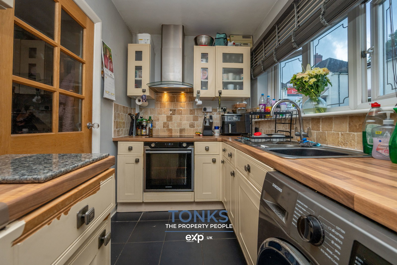 Semi Detached House for sale in Oldbury, Park Road, Tividale, Oldbury, B69 1LP