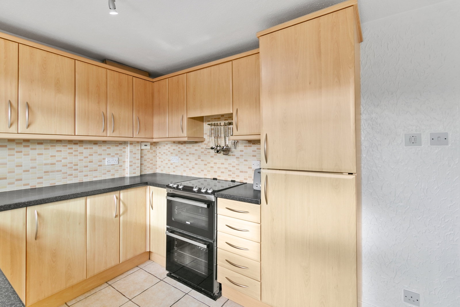 Semi Detached House for sale in Glasgow, Tanzieknowe Drive, Cambuslang, G72