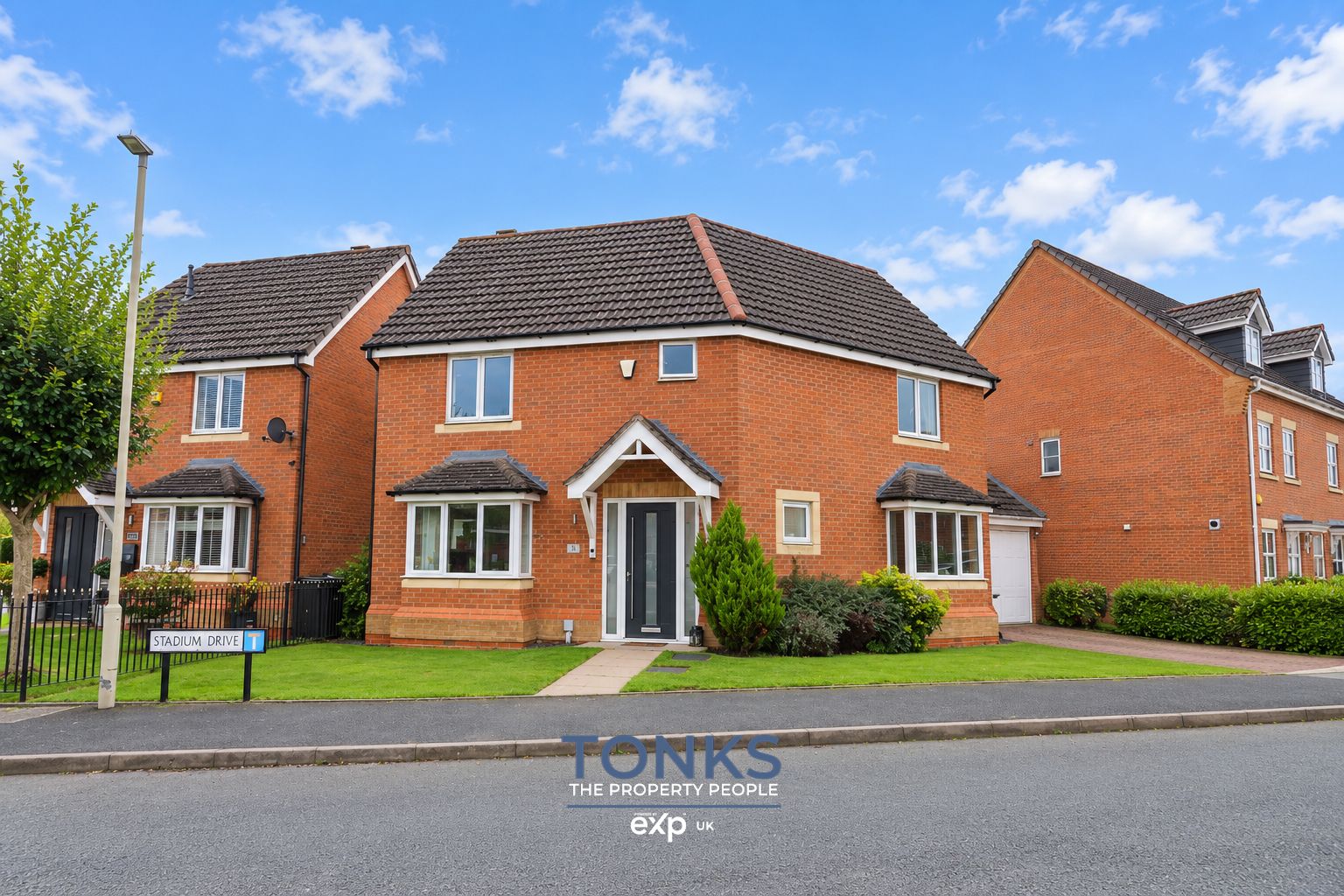 Detached House for sale in Dudley, Stadium Drive, Dudley, DY2 0DD