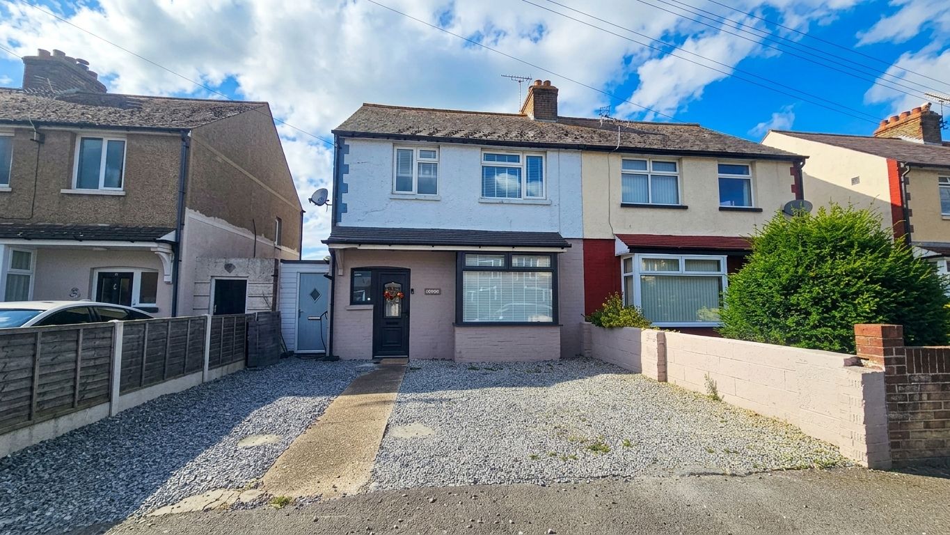 Semi Detached House for sale in Margate, Invicta Road, Margate, CT9 3SJ