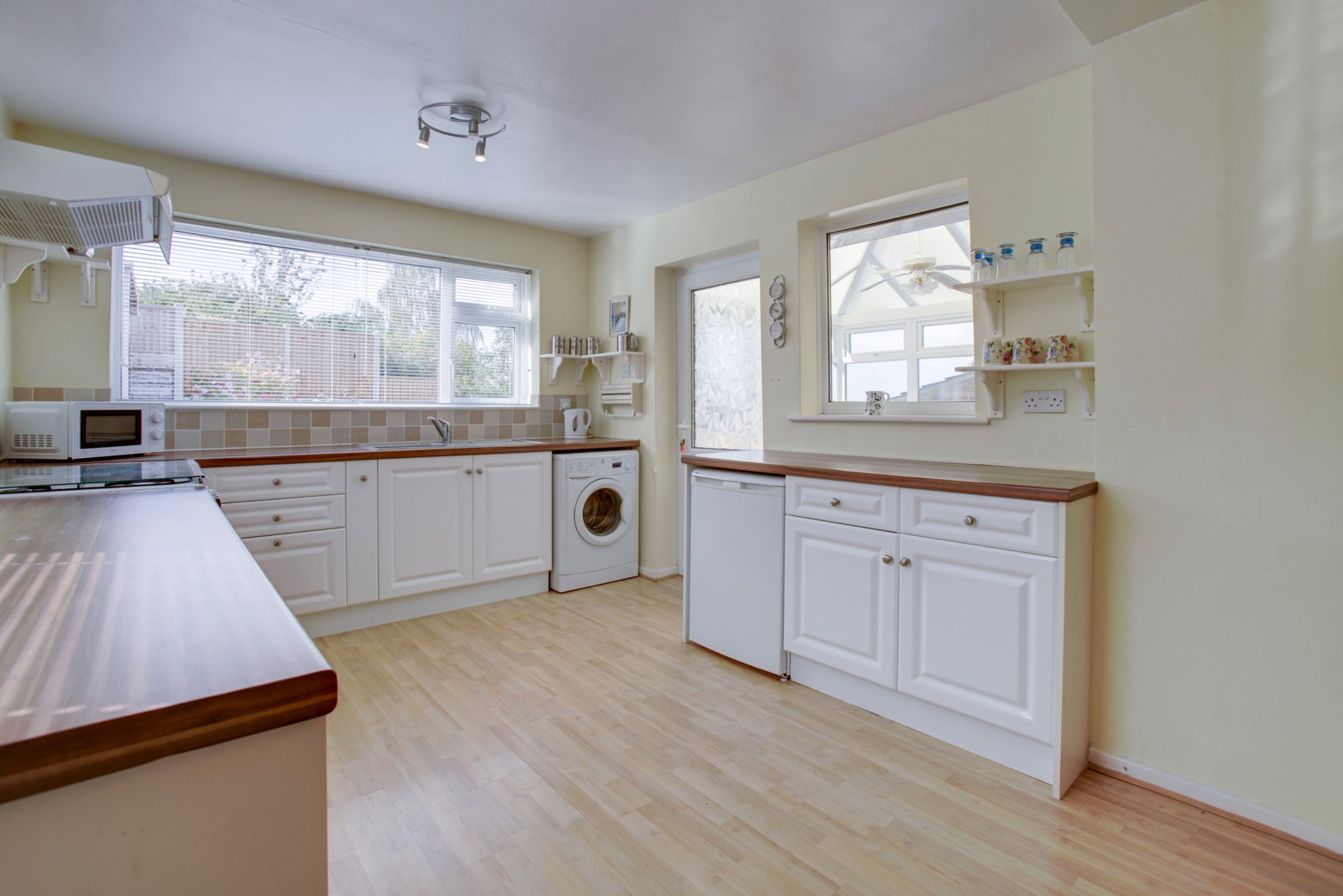 Bungalow for sale in Nottingham, Woodland Close, Radcliffe-on-Trent, NG12, 1029 m²