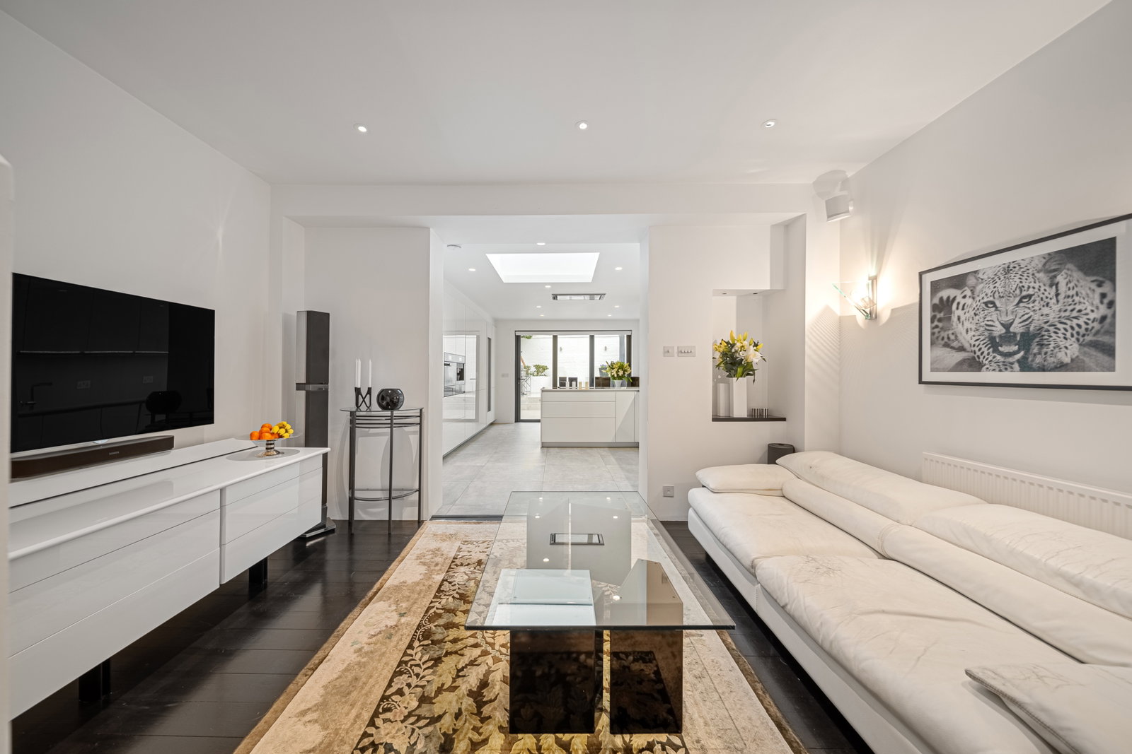 Terraced House for sale in London, Medfield Street, London, SW15 4JZ, 1158 m²