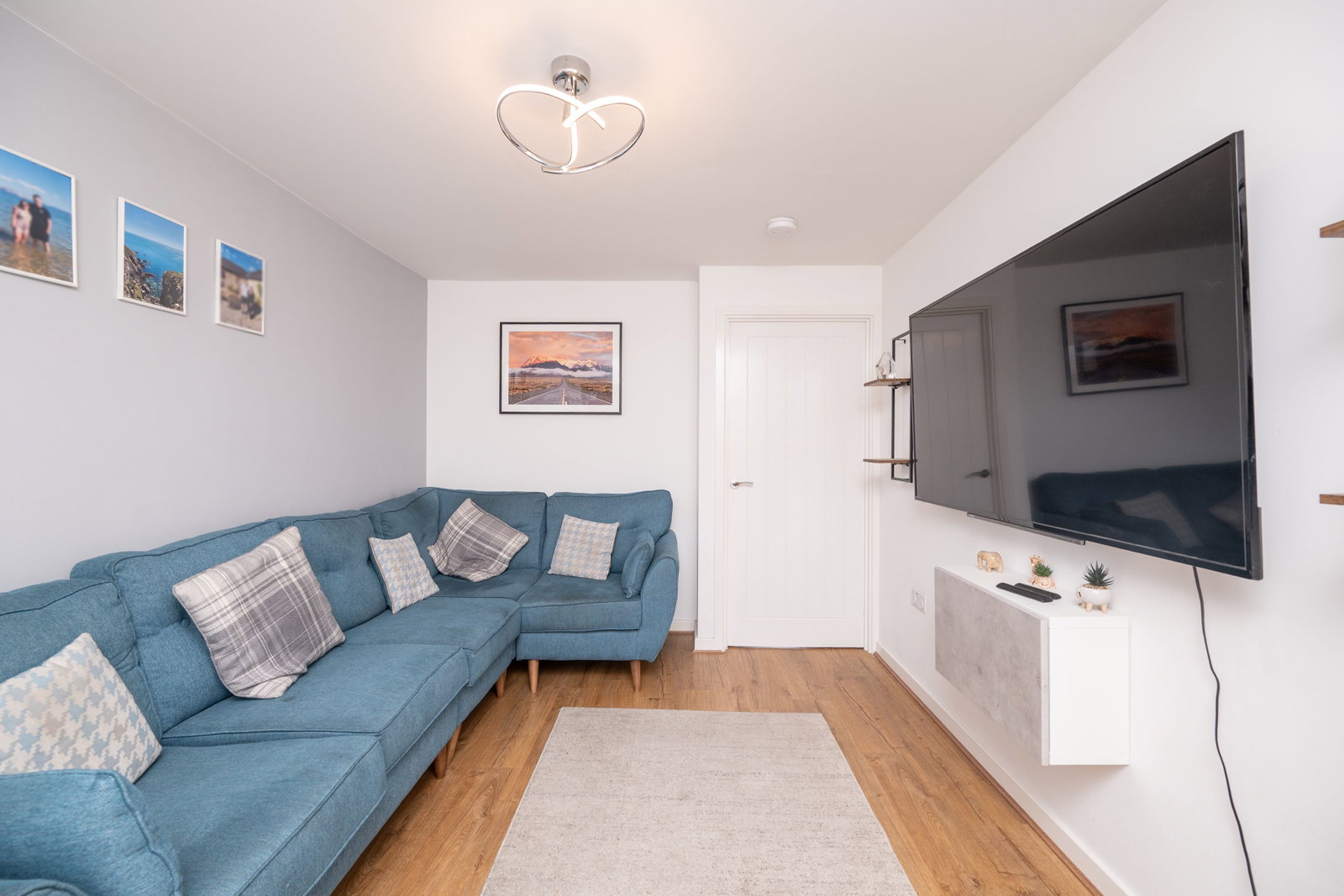 Terraced House for sale in Tipton, Swift Avenue, Tipton, West Midlands, DY4 8DD