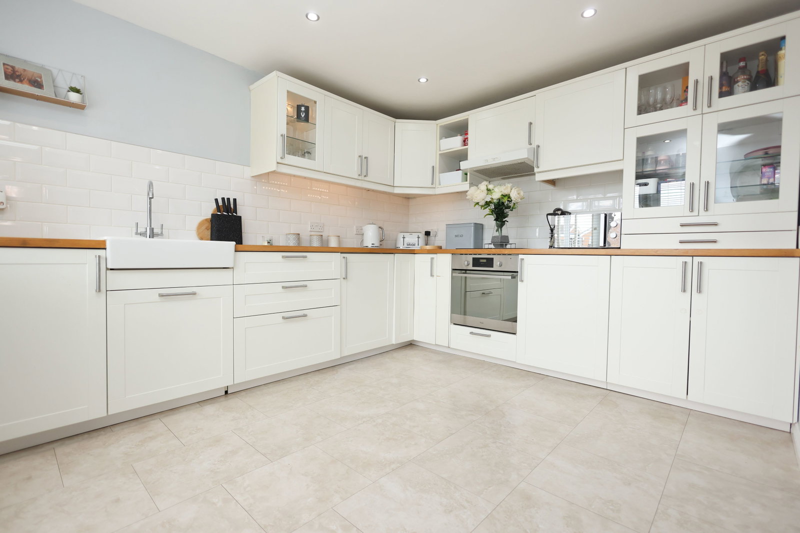 Semi Detached House for sale in Birmingham, Wyckham Road, Castle Bromwich, 807 m²