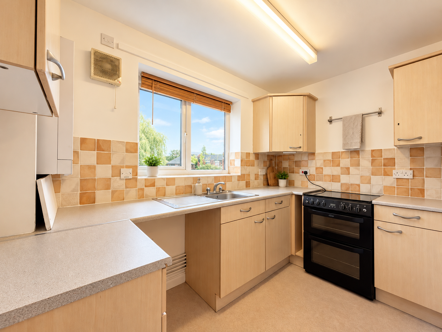 Flat for sale in Stockport, Millstone Close, Bredbury, Stockport, SK6 1DL