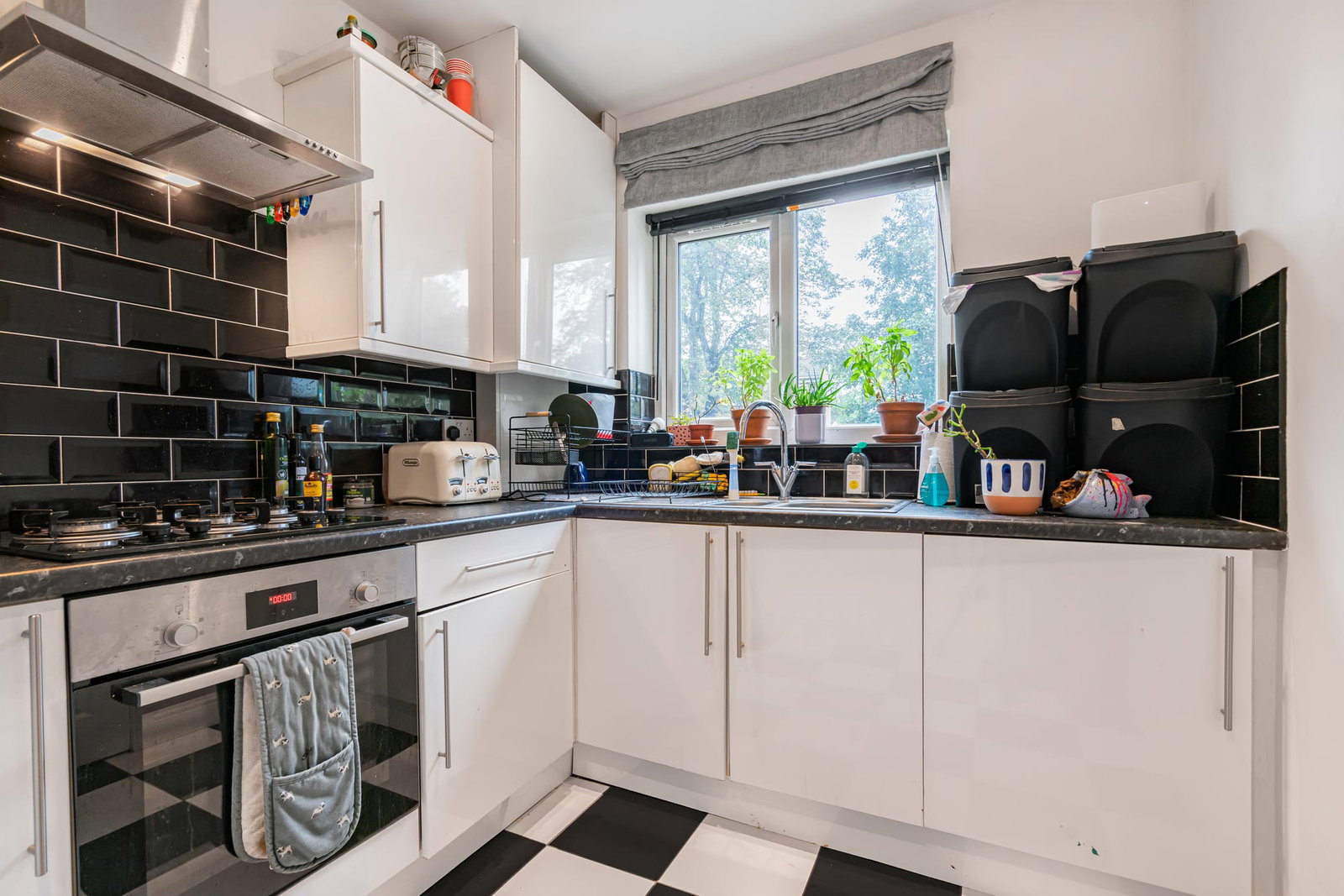 Mews House for sale in Manchester, Mount Road, Manchester, M19 3HW, 793 m²