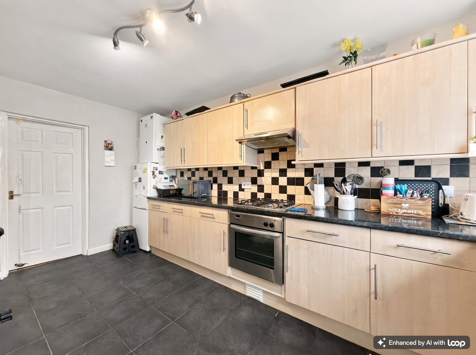 Terraced House for sale in Tonypandy, Brithweunydd Road, Tonypandy
