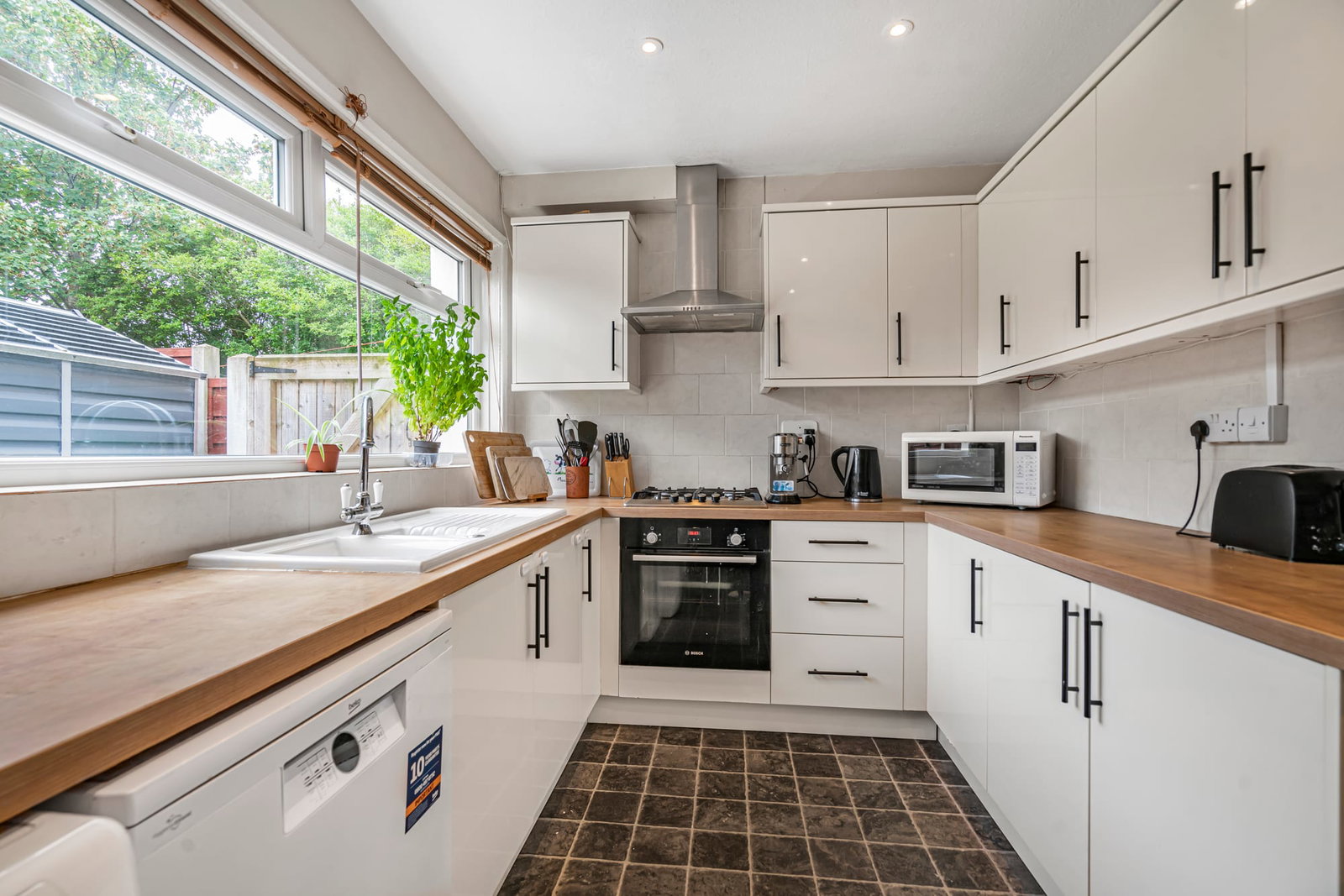 Terraced House for sale in Manchester, Wrenbury Avenue, Manchester, M20 1DR