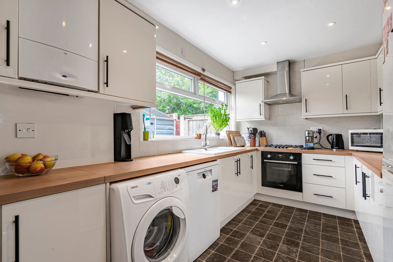 Terraced House for sale in Manchester, Wrenbury Avenue, Manchester, M20 1DR