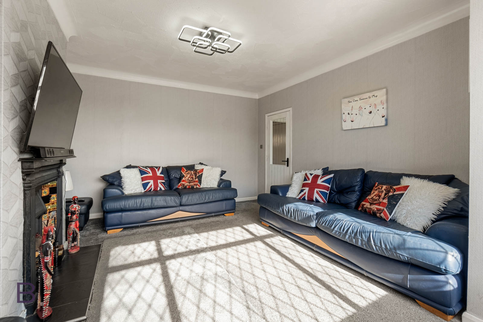 Detached House for sale in Bradford, Abb Scott Lane, Low Moor, Bradford, BD12 0HA, 1012 m²