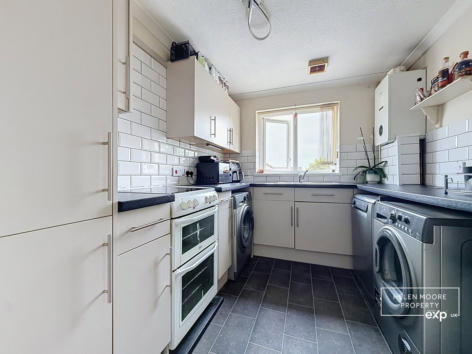Flat for sale in Plymouth, Prestonbury Close, Widewell, Plymouth