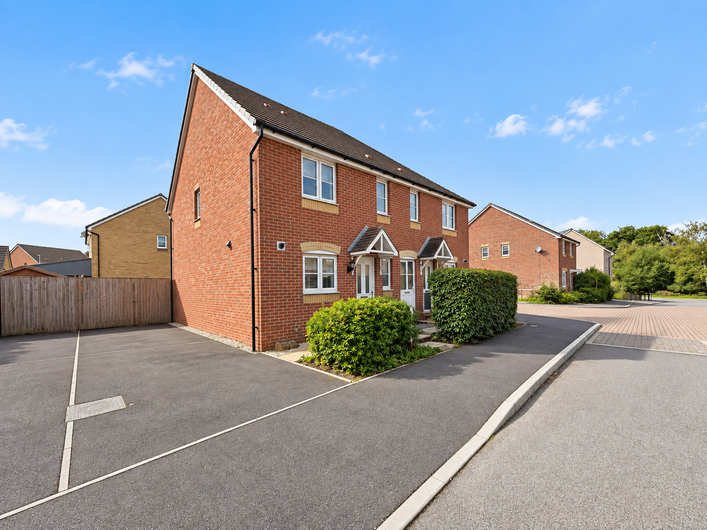 Semi Detached House for sale in Swansea, Ffordd Y Meillion, Penllergaer, Swansea, SA4 9FE