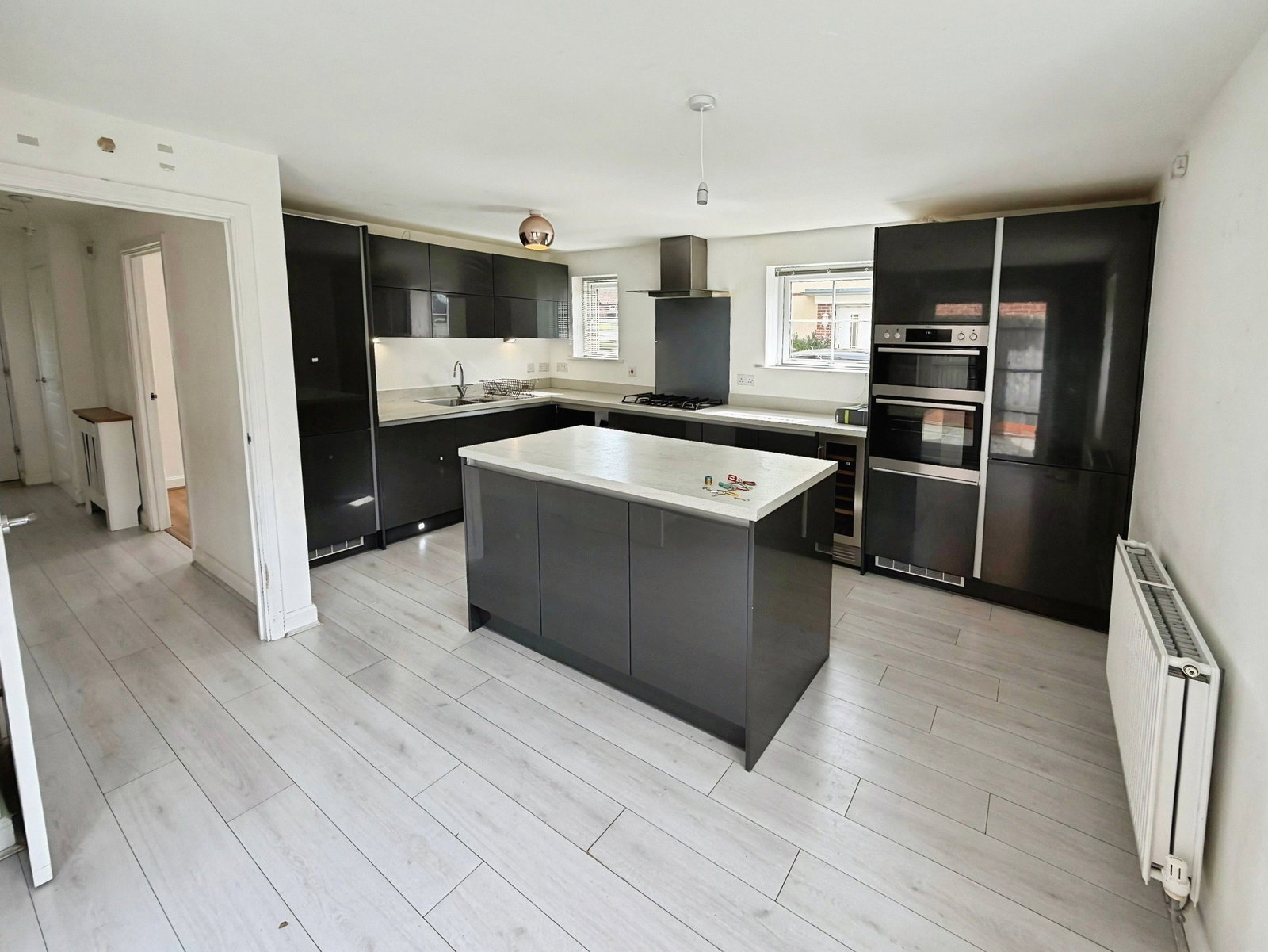 Detached House for sale in Swansea, Heol Pentre Bach, Gorseinon, Swansea, SA4 4AU
