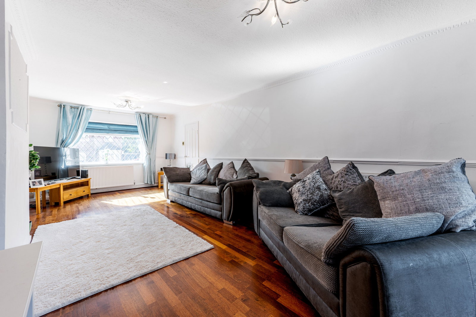 Semi Detached House for sale in Sutton Coldfield, Roughley Drive, Four Oaks, B75 6PW