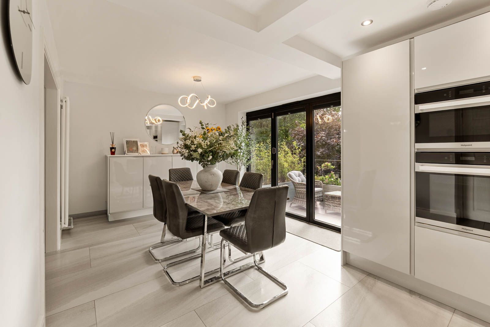 Detached House for sale in Bradford, Cropredy Close, Queensbury