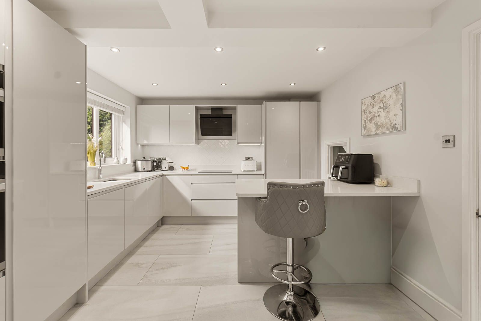 Detached House for sale in Bradford, Cropredy Close, Queensbury