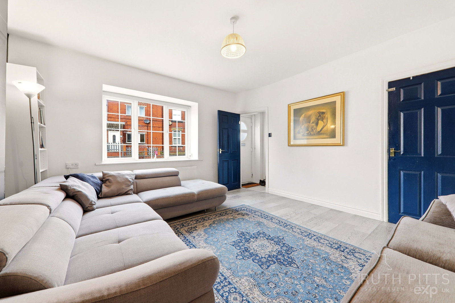 Terraced House for sale in Pontefract, High Street, South Elmsall, WF9 2SJ