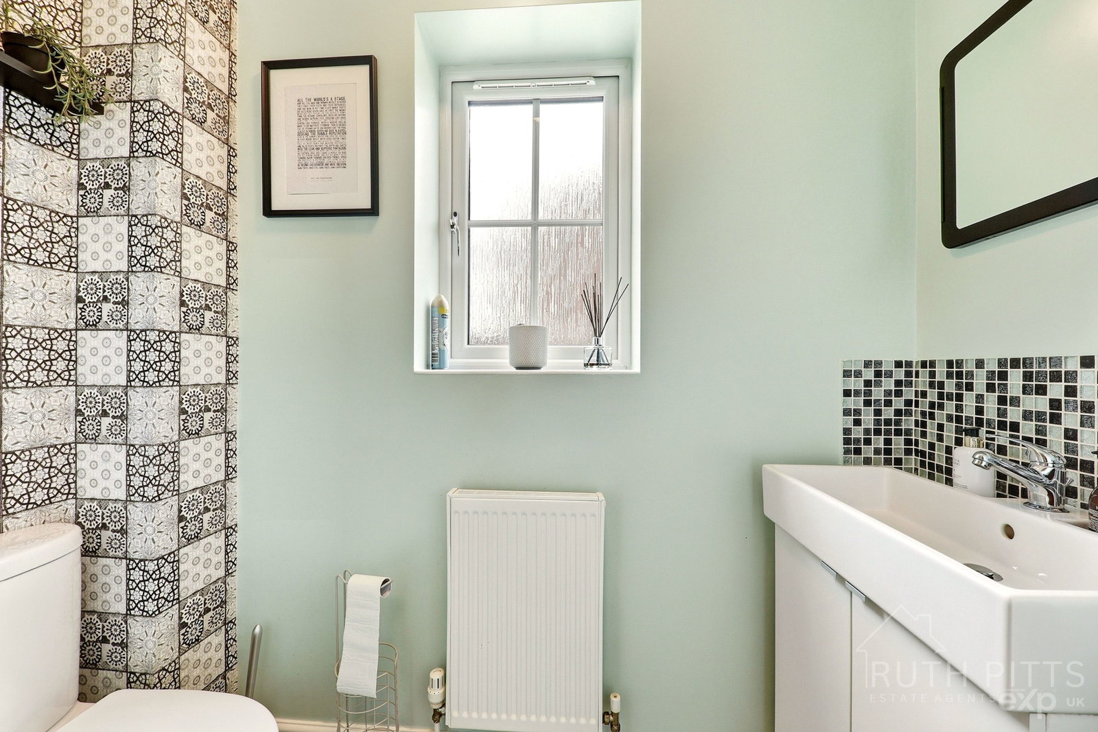 Detached House for sale in Pontefract, Orchid Drive, South Elmsall, WF9
