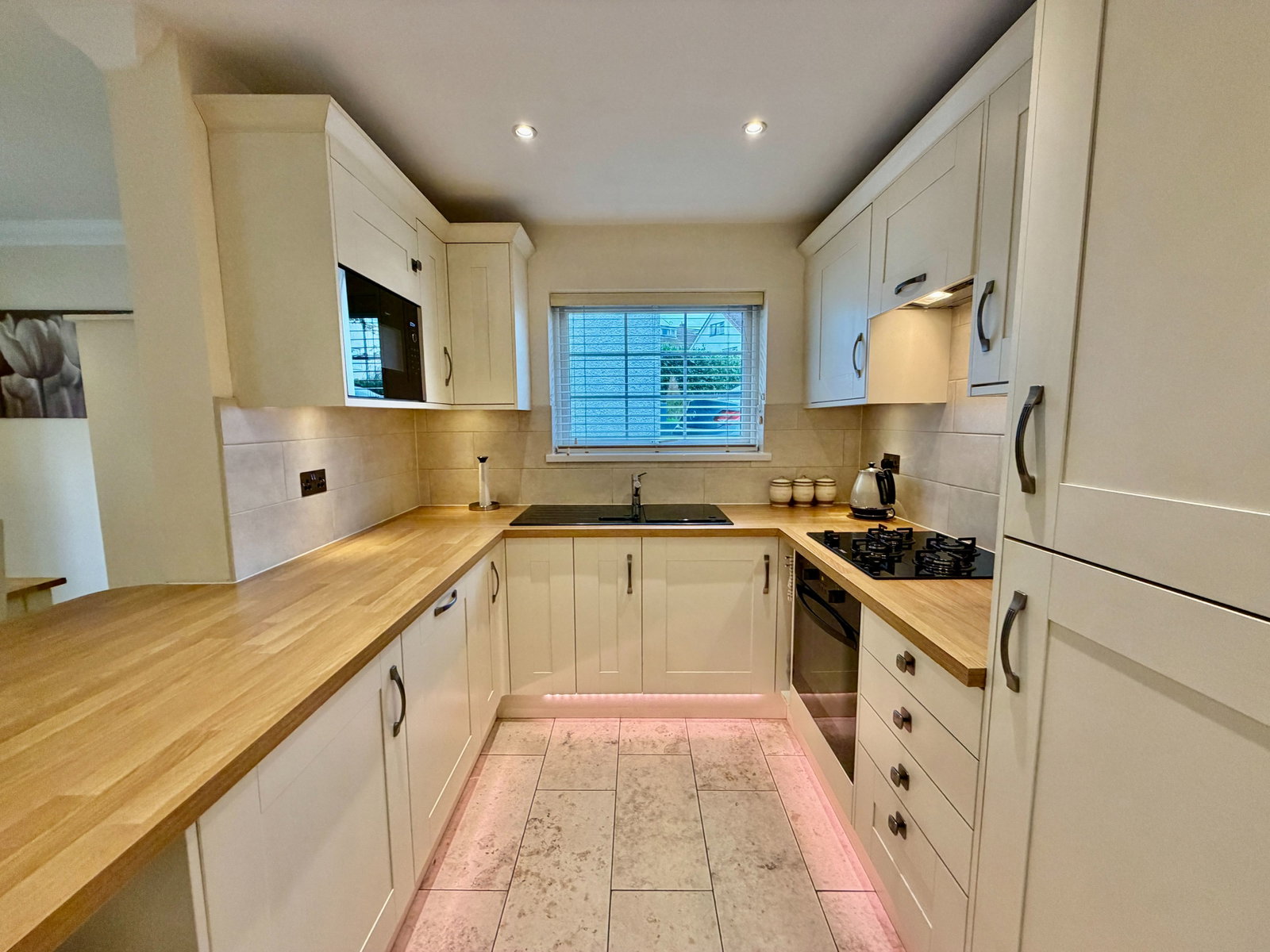Detached House for sale in Blackwood, Hawthorn Drive, Pontllanfraith, Blackwood, NP12 2PP